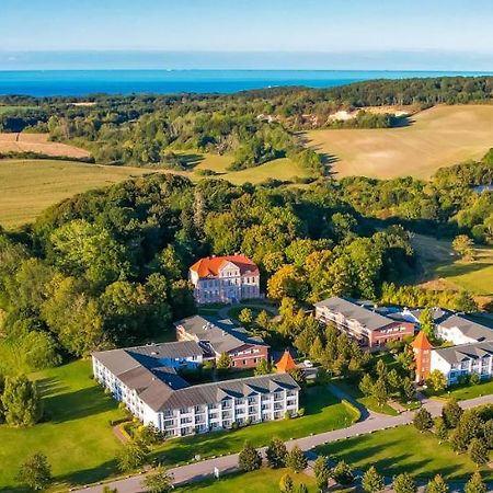 Precise Resort Ruegen - Hotel & Splash Erlebniswelt Загард Экстерьер фото
